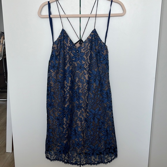 Blue Lace Mini Dress Sz 0 - Picture 4 of 4